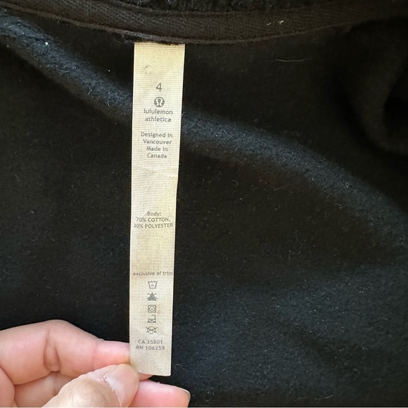 Lululemon Lab Black Yumi Asymmetrical Sweater Wrap New Size 4 - Picture 2 of 13